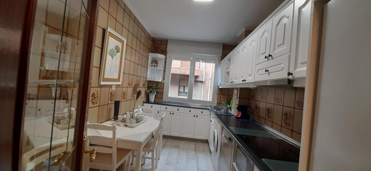Apartamento Costa Vasca Las Arenas Getxo Esterno foto