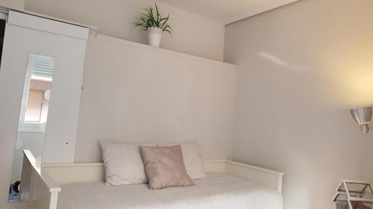 Apartamento Costa Vasca Las Arenas Getxo Esterno foto